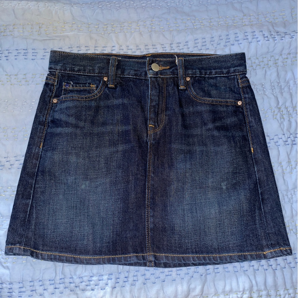 Gap jean skirt NWOT!